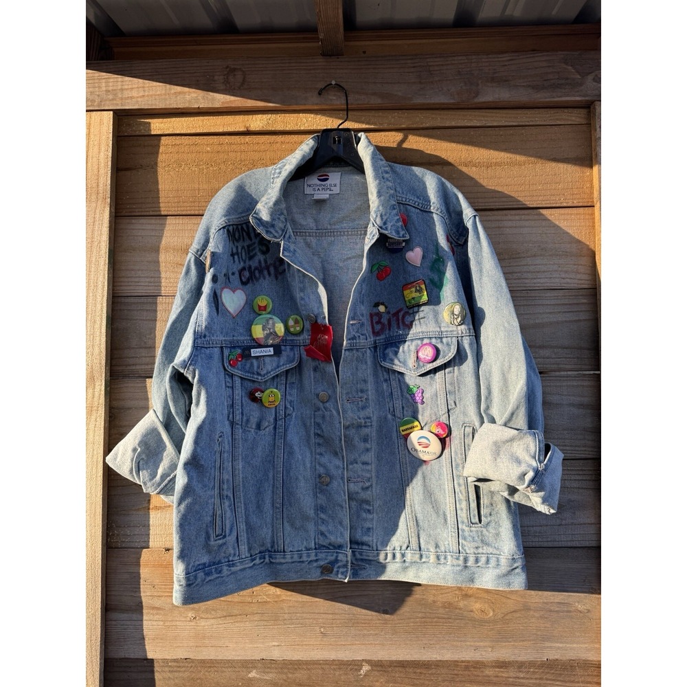 Vintage‎ Pepsi Jean Jacket One Of A Kind Patches And Pins Writing Size Medium